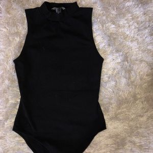 Short turtle neck bodysuit
